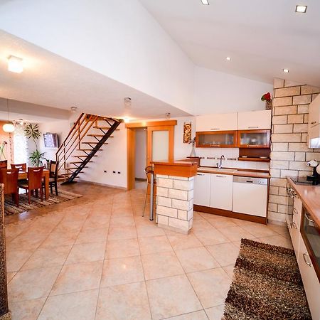 Apartman Ksenija Zadar Ngoại thất bức ảnh