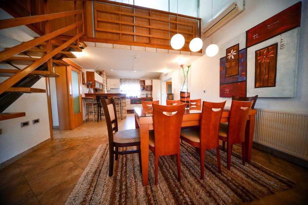 Apartman Ksenija Zadar Ngoại thất bức ảnh