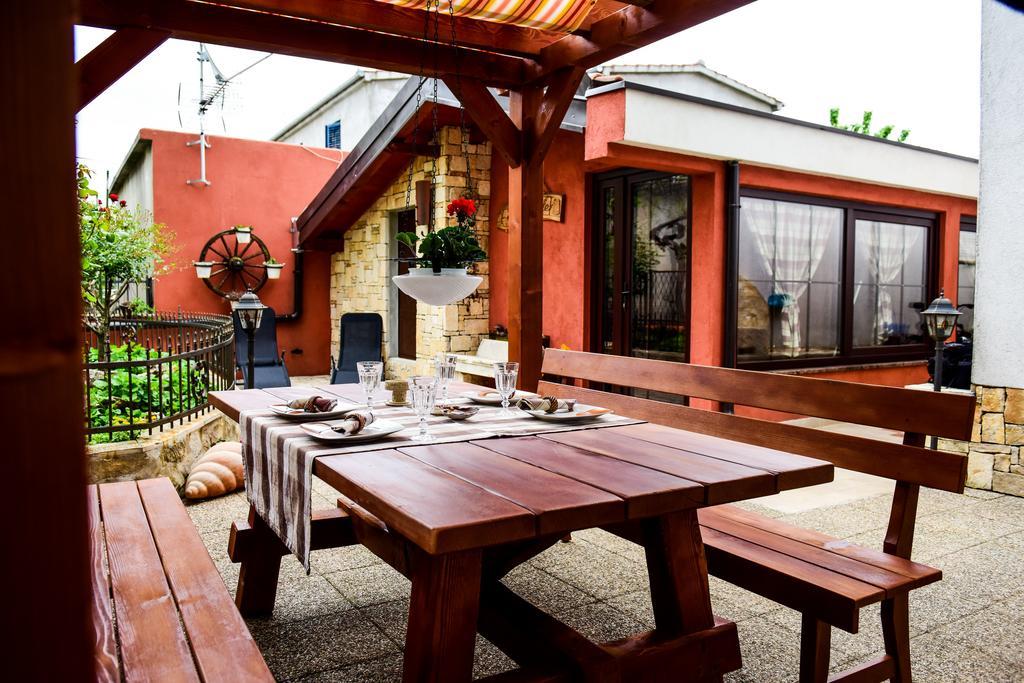 Apartman Ksenija Zadar Ngoại thất bức ảnh