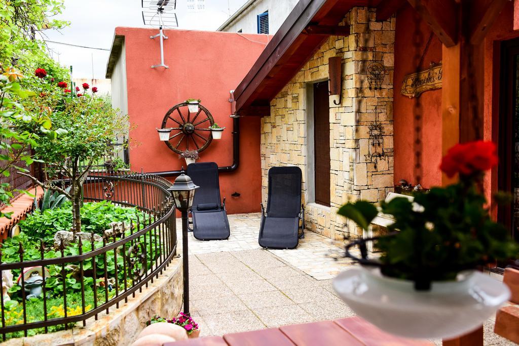 Apartman Ksenija Zadar Ngoại thất bức ảnh
